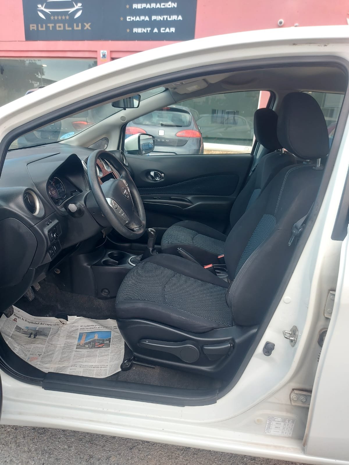 
								Nissan Note full									