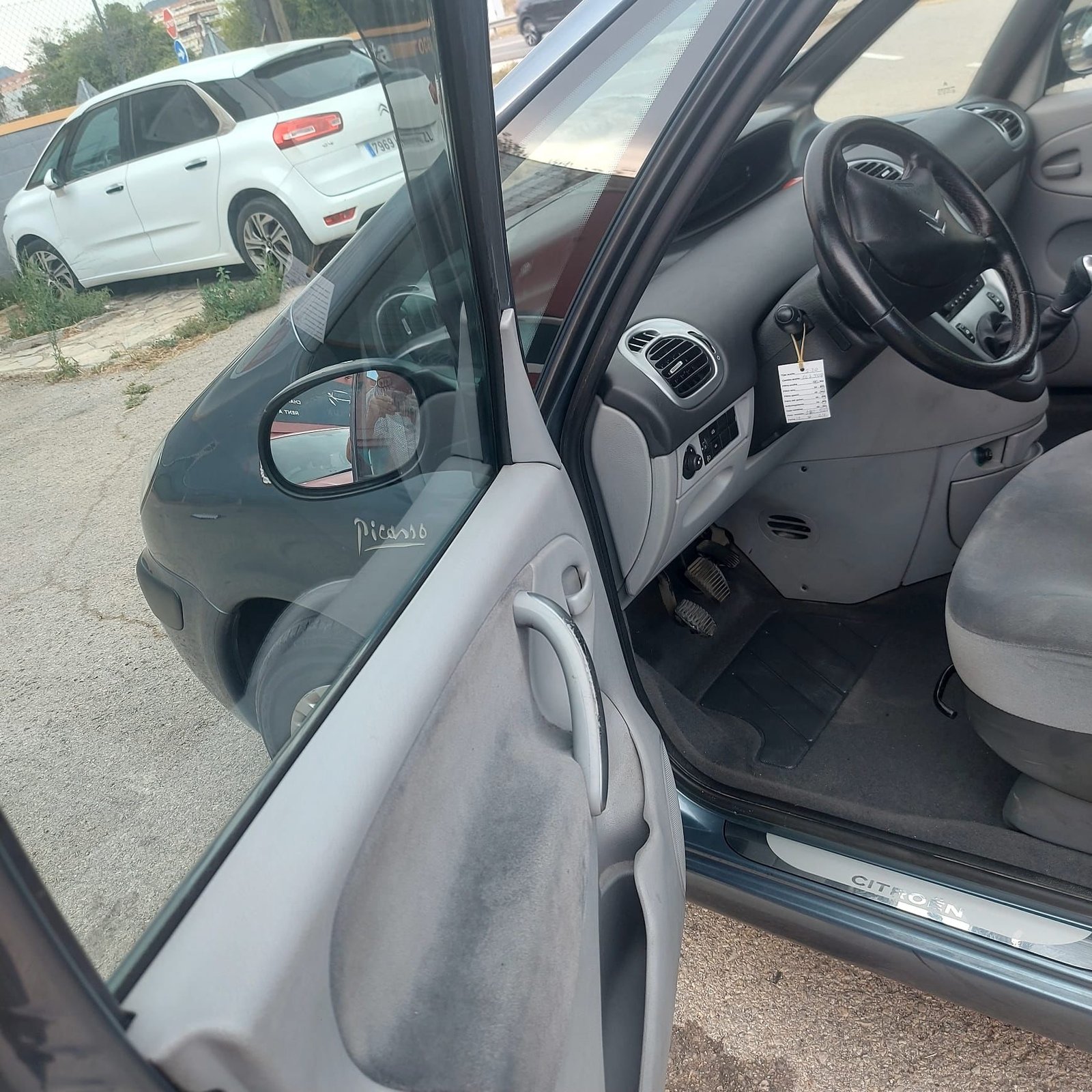 
								Citroen xsara Picasso full									