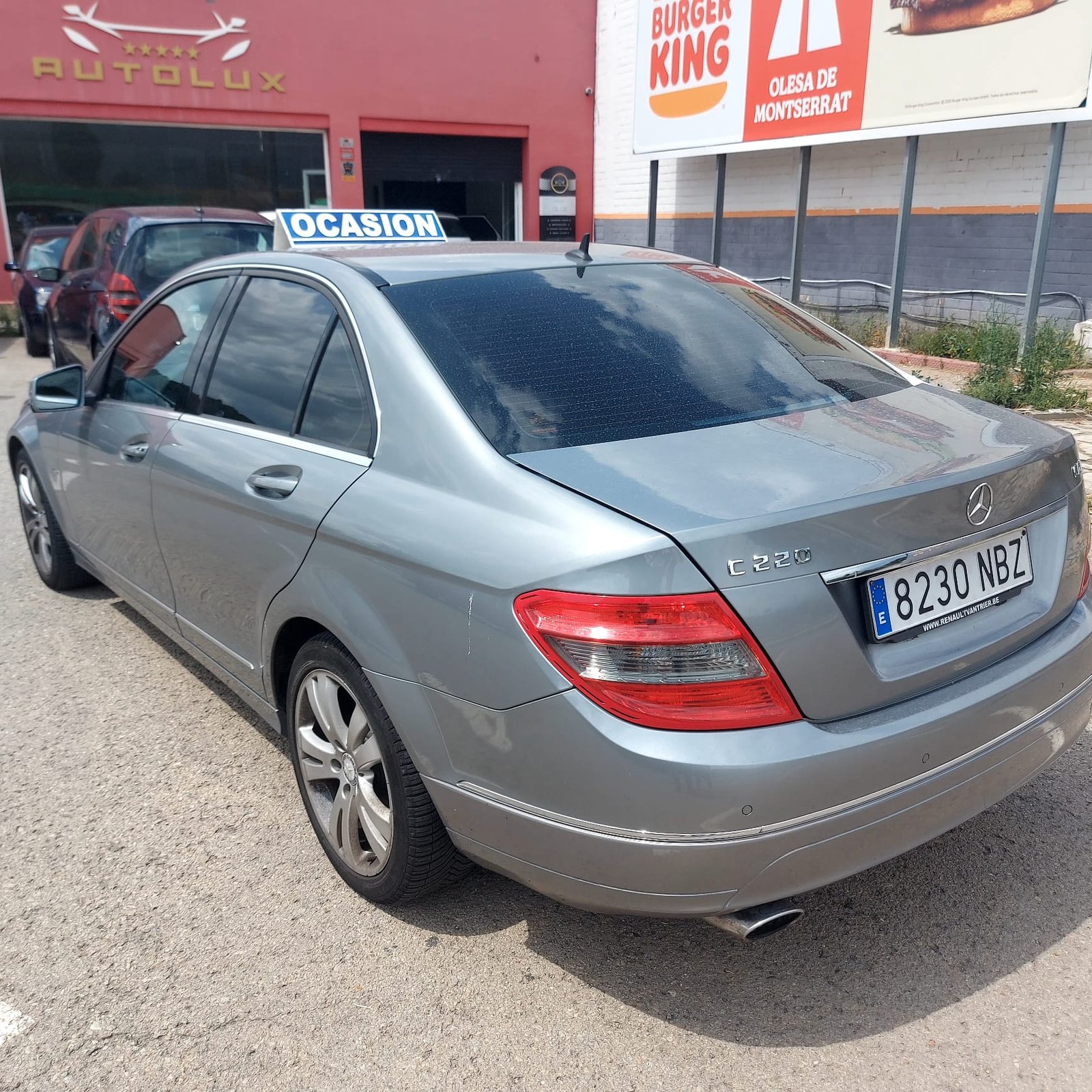 
								Mercedes c 220 full									